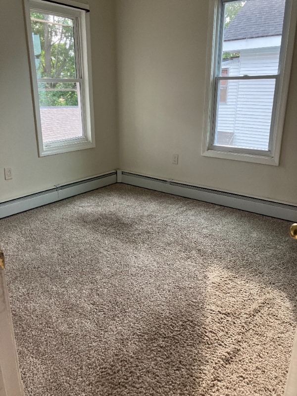 13 Judson St Unit 2ND FL, Hartford, CT 06120 Room for Rent in