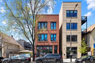 Building Photo - 2242 N Western Ave