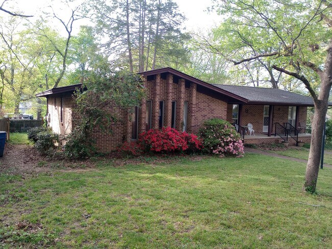 Building Photo - 4101 Fite Haven Dr