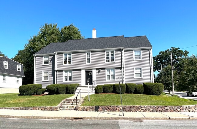 Building Photo - 202 Sylvan St