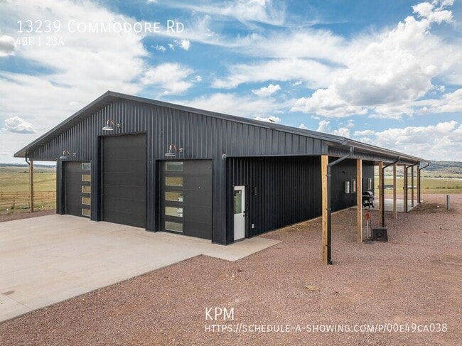 Building Photo - 13239 Commodore Rd