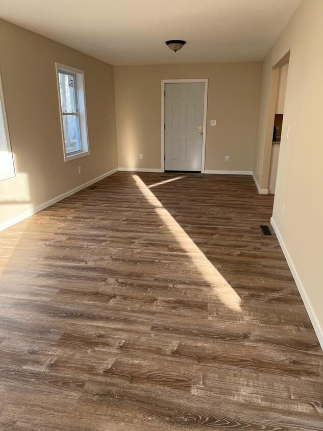 Brand New Construction! 3 Bedroom! - Brand New Construction!  3 Bedroom!