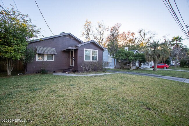 Foto del edificio - 3620 Myra St