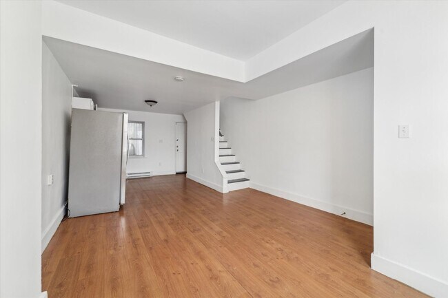 Foto del edificio - 2 Bedroom House North Philly