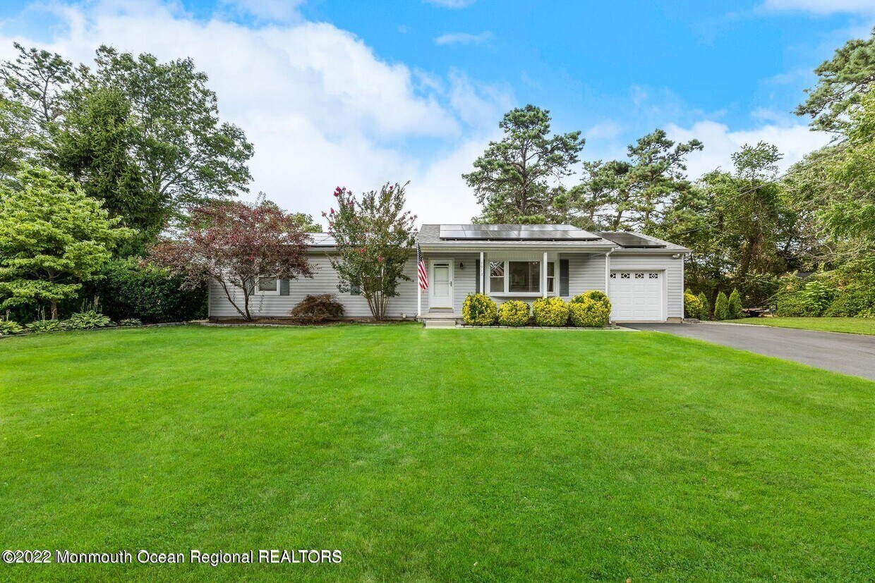 1913 4th St, Toms River, NJ 08757 House Rental in Toms River, NJ