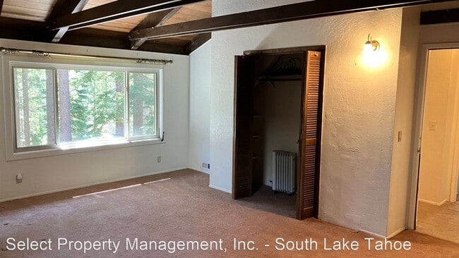 Building Photo - 4 br, 2 bath House - 1642 Oglala St