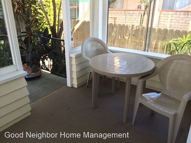 Foto del edificio - 3 br, 1 bath House - 4574 1/2 PARK BLVD