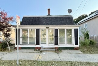 Building Photo - 94 Blackhall St