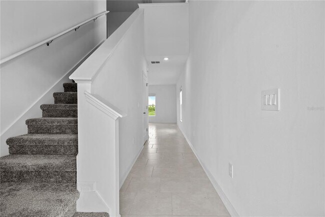 Foto del edificio - 669 Reggie Rd