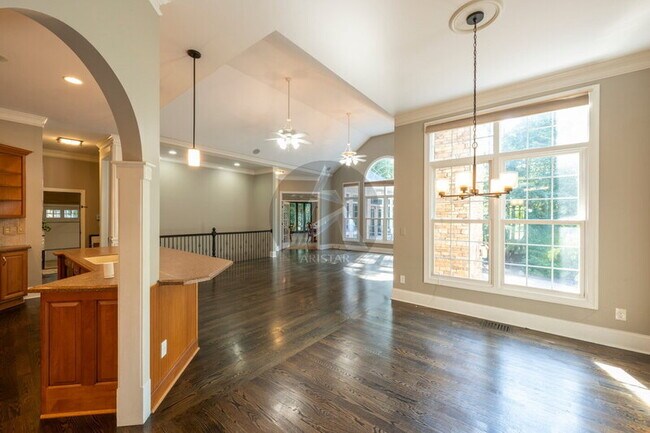 Foto del edificio - 5211 Hadaway Rd NW