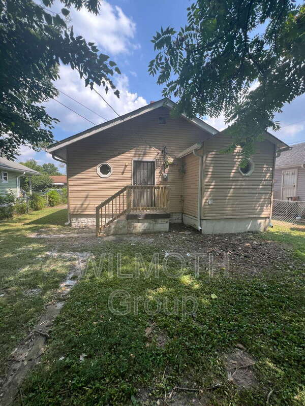 Building Photo - 2522 Adams St