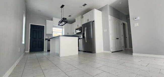 Foto del edificio - 5809 Ozark Ave