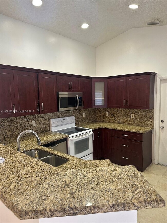 Building Photo - 1669 Salerno Cir