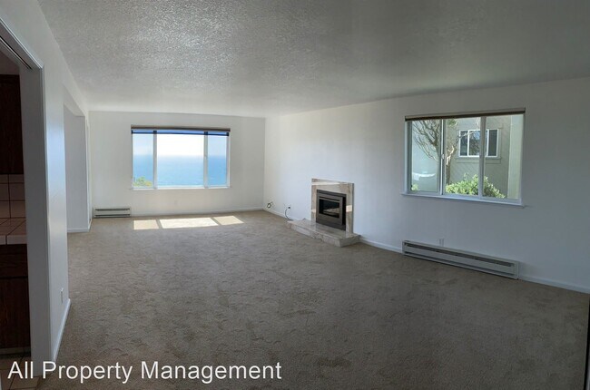 Building Photo - 2 br, 2 bath House - 5009 Palmetto Ave # 34