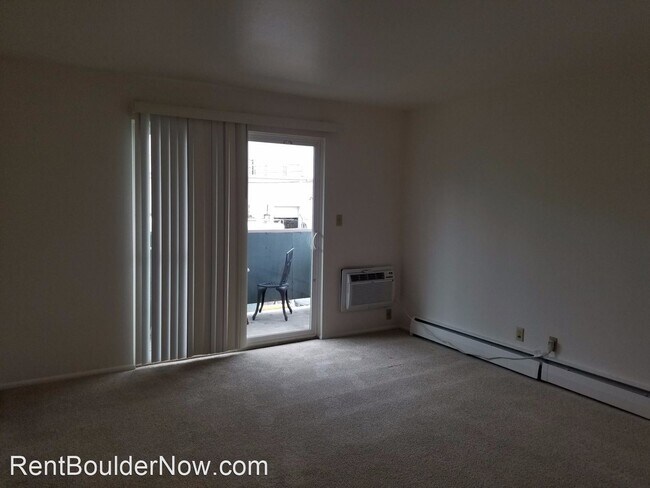 Building Photo - 2939 Marine St