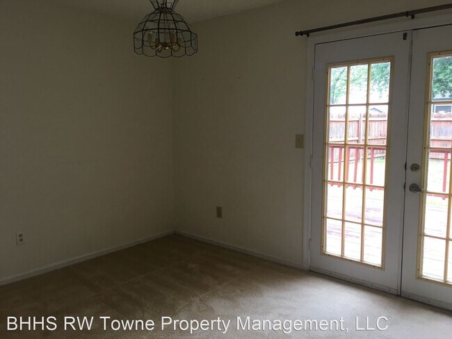 Building Photo - 2 br, 2.5 bath House - 4825 Cliffony Drive