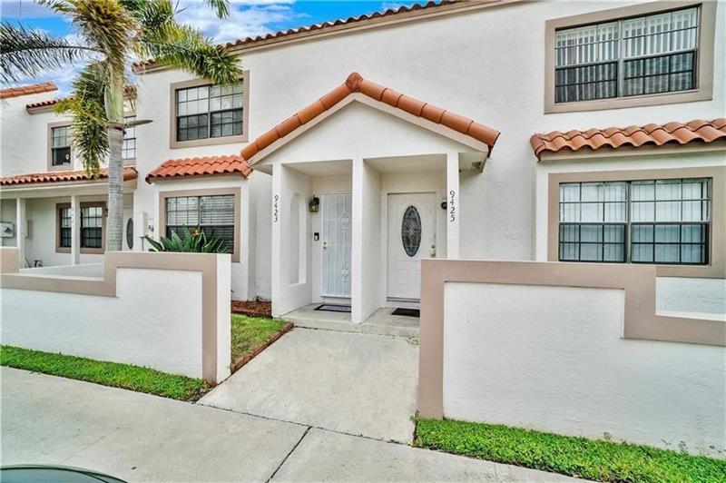 Foto principal - 9425 NW 42nd St