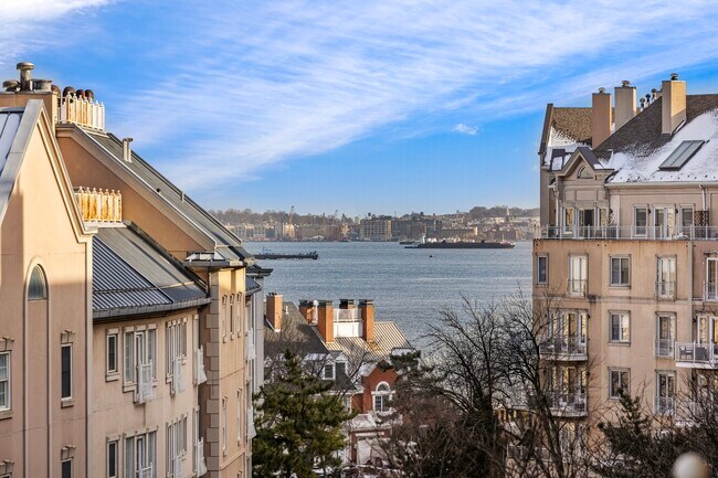 Foto del edificio - 206 Shearwater Ct W