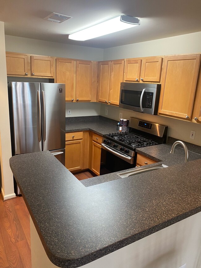 Kitchen 1 - 12000 Market St