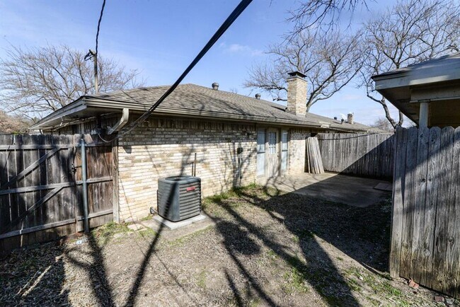 Foto del edificio - 2312 18th St