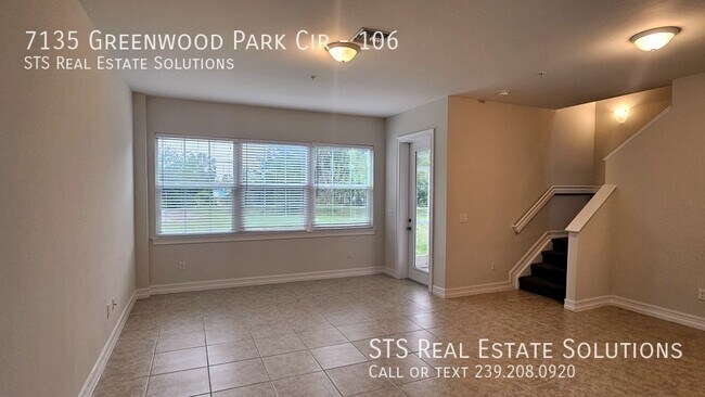 Building Photo - Townhome in New Community Off 41