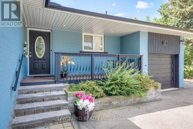Building Photo - 257 Wales Crescent