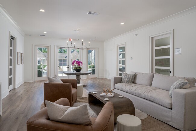 Foto del edificio - 815 Stonebrook Cir