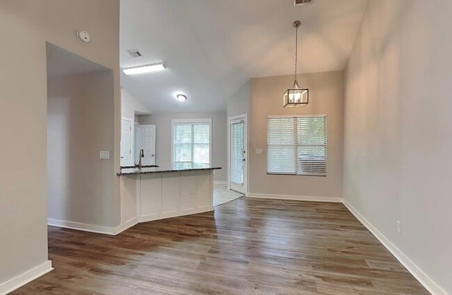 Building Photo - 3505 Clare Cottage Trace SW