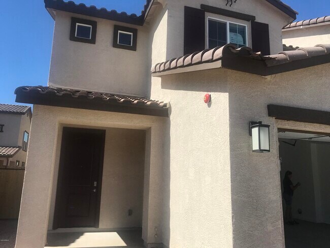 Foto del edificio - 1255 N Arizona Ave