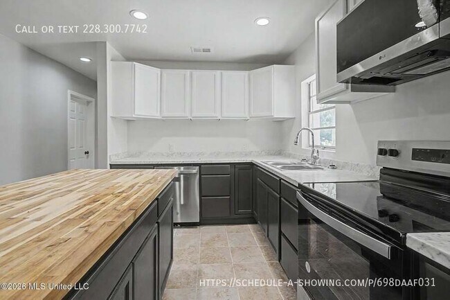 Foto del edificio - 9424 Daisy Vestry Rd