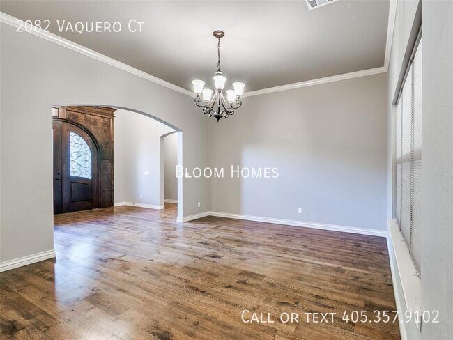 Foto del edificio - 2082 Vaquero Ct