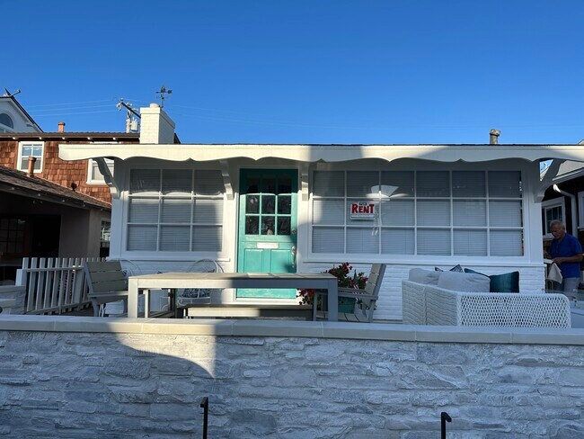 Foto del edificio - 316 Apolena Ave