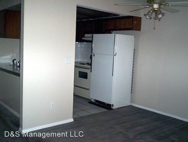 Building Photo - 2 br, 1 bath House - 1916 Twisted Oak Drive
