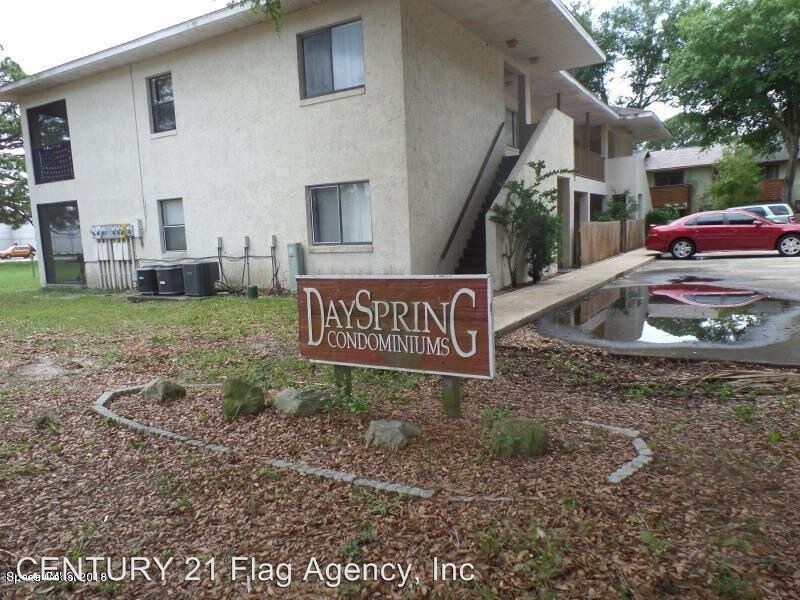 221 Olmstead Dr, Titusville, FL 32780 Condo for Rent in Titusville