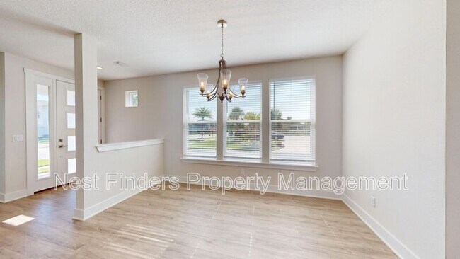 Building Photo - 14 Seaport Lane