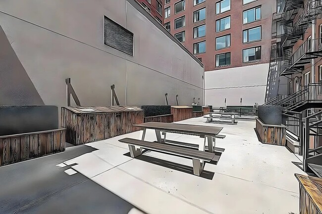 Building Photo - 167 Ludlow St