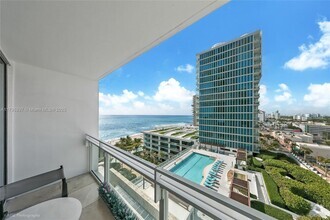 Building Photo - 6801 Collins Ave