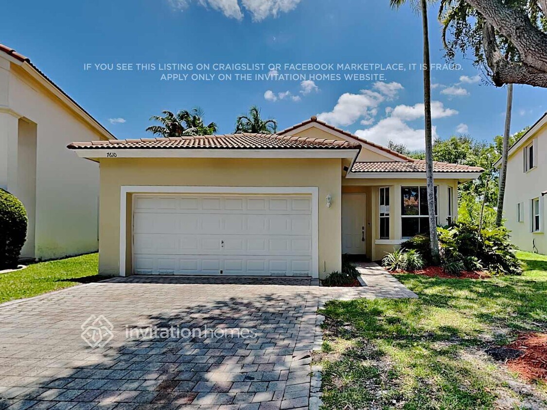 Foto principal - 7610 NW 20th Dr