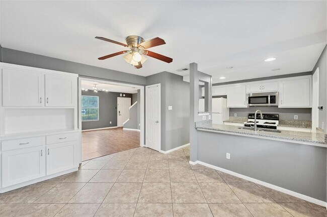 Foto del edificio - 1904 Goodrich Ave