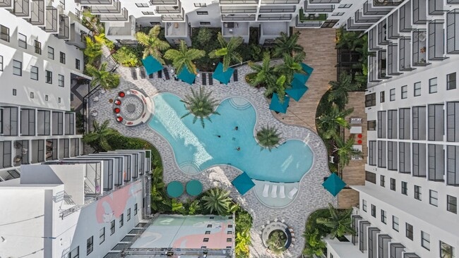 Building Photo - Leksa at Cityplace