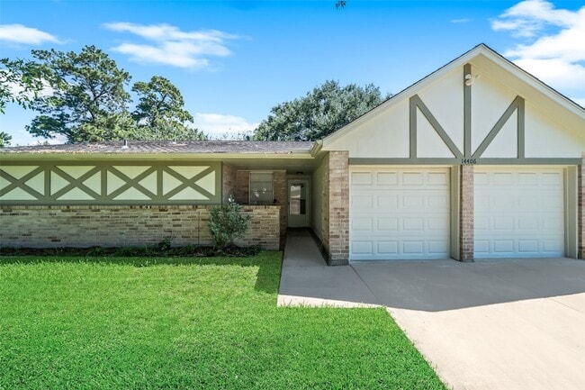 Building Photo - 14406 Cypress Branch Dr