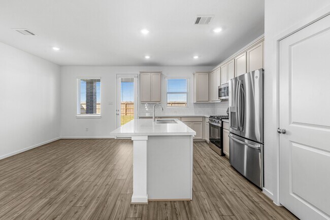 Building Photo - 21622 Coronado Grn Dr