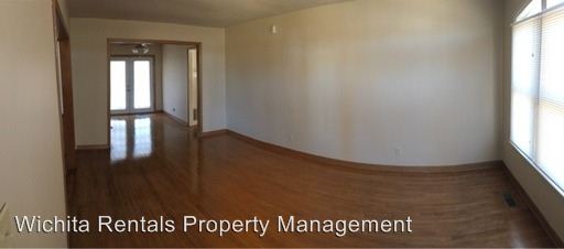 Building Photo - 2106 E Menlo St