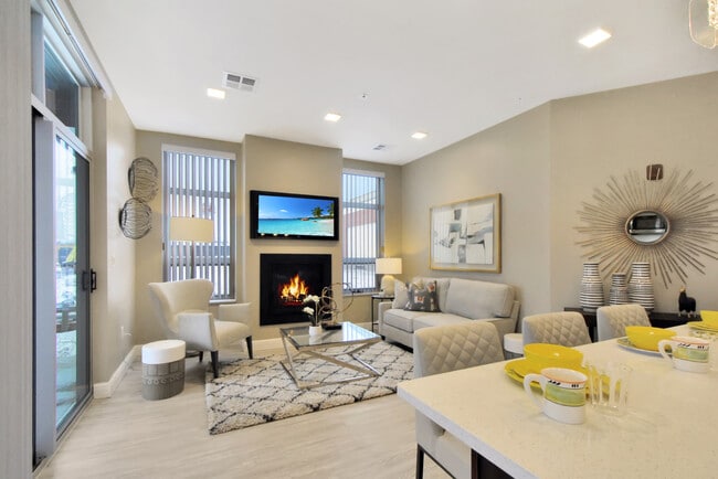 2 BR, 2 BA - Meadowbrook - 1218 SF - City Flats Apartments 2 BR, 2 BA - Meadowbrook - 1218 SF - City Flats Apartments