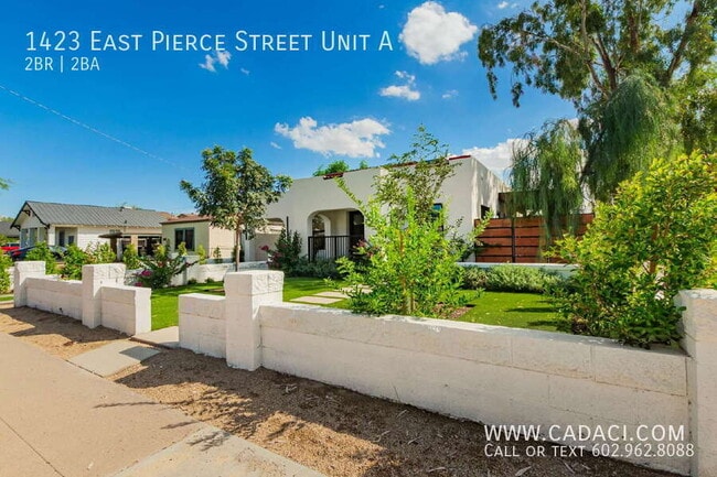 Foto del edificio - 1423 E Pierce St