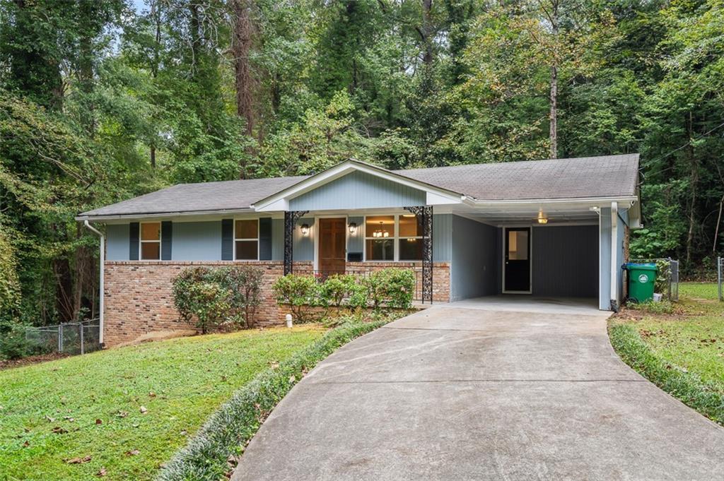 Foto principal - 2214 Dogwood Ln NE