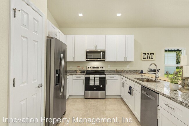 Building Photo - 4 br, 2 bath House - 120 NE 8th Street