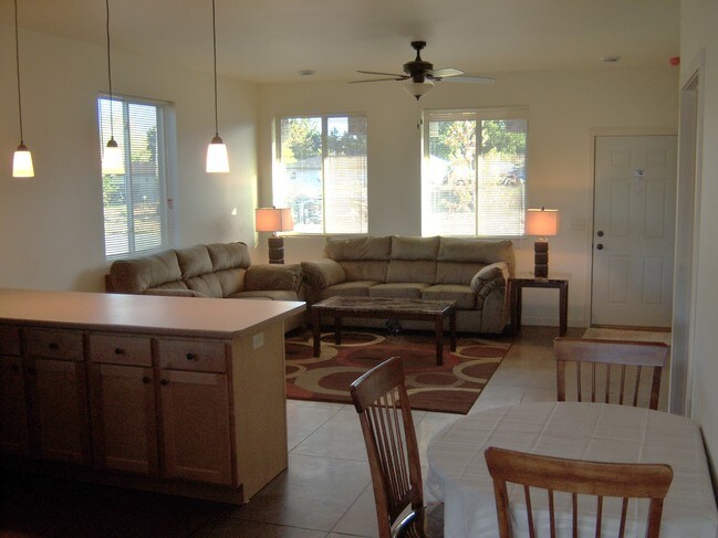 Open Living - 2322 Peters Dr