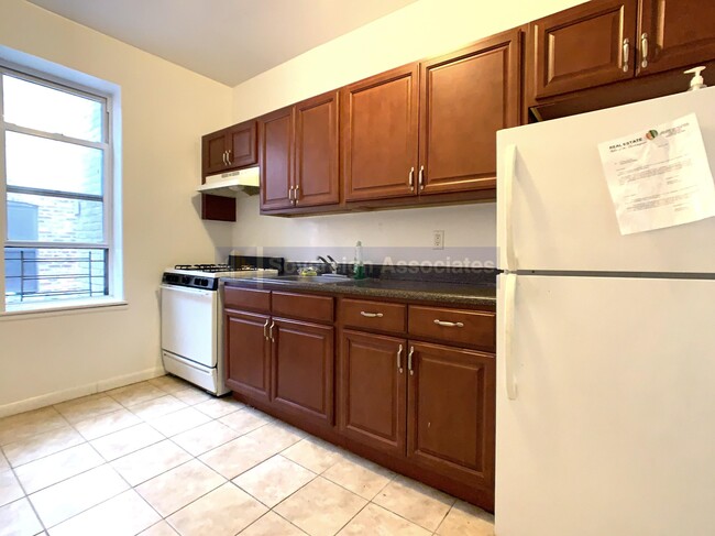 Building Photo - 600 West 196th Street