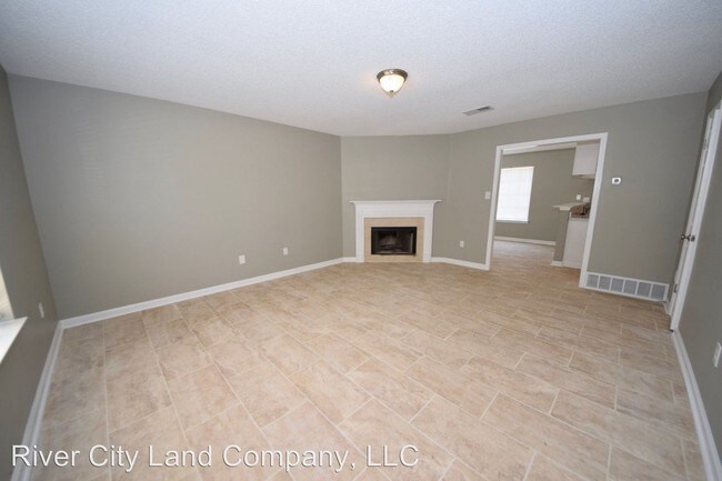 Building Photo - 1819 Black Bear Cir W